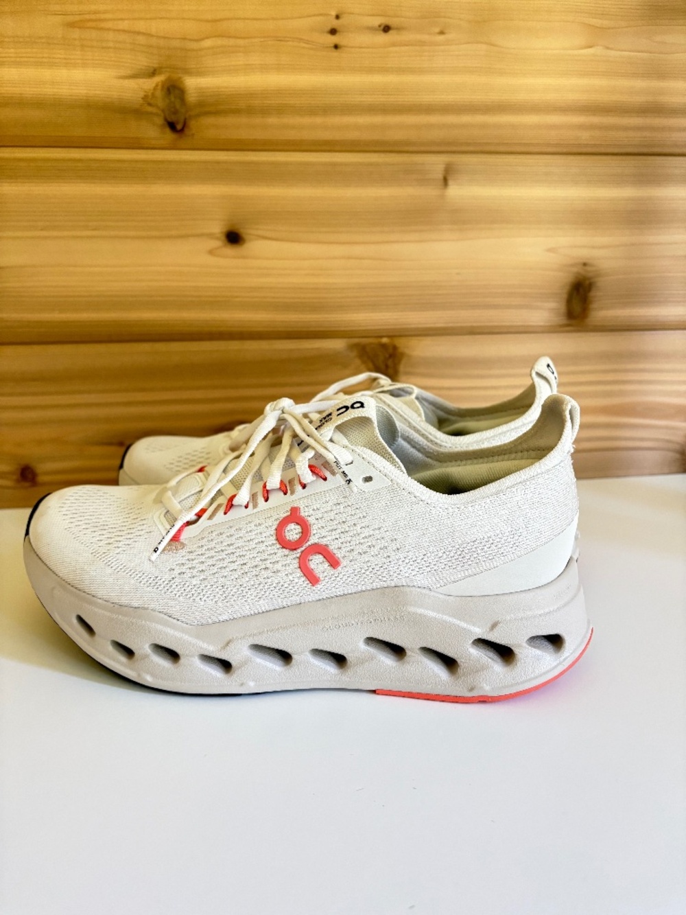 Women’s cloudsurfer max